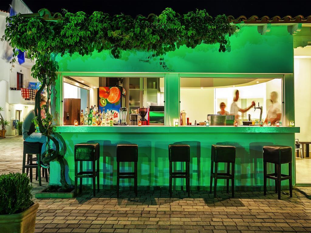 Xenios Dolphin Beach Hotel Possidi Ngoại thất bức ảnh