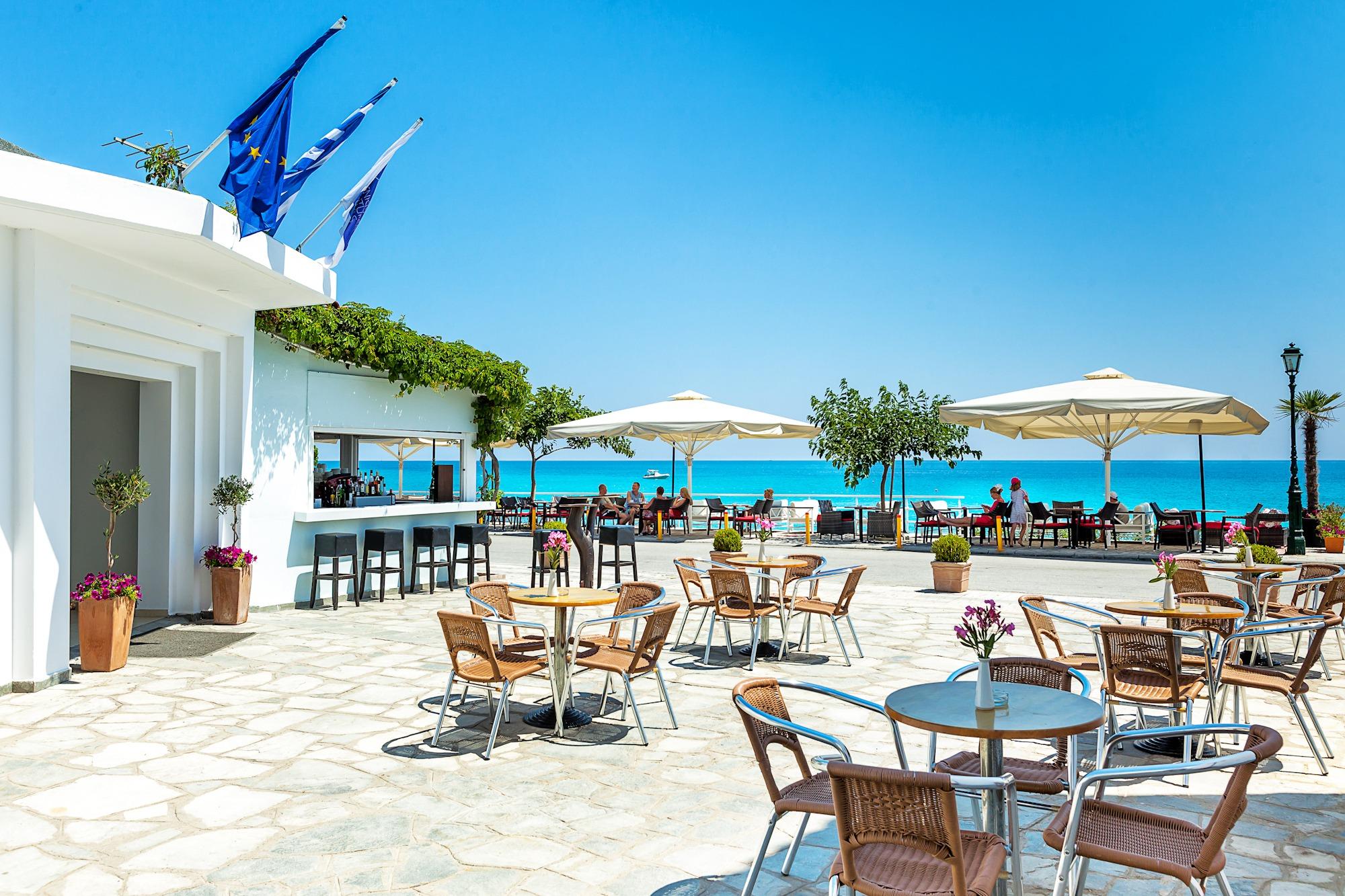 Xenios Dolphin Beach Hotel Possidi Ngoại thất bức ảnh